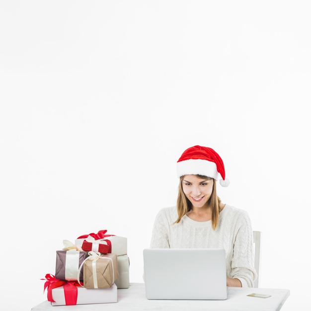 Christmas Online Shopping - Tips to Save Money 
