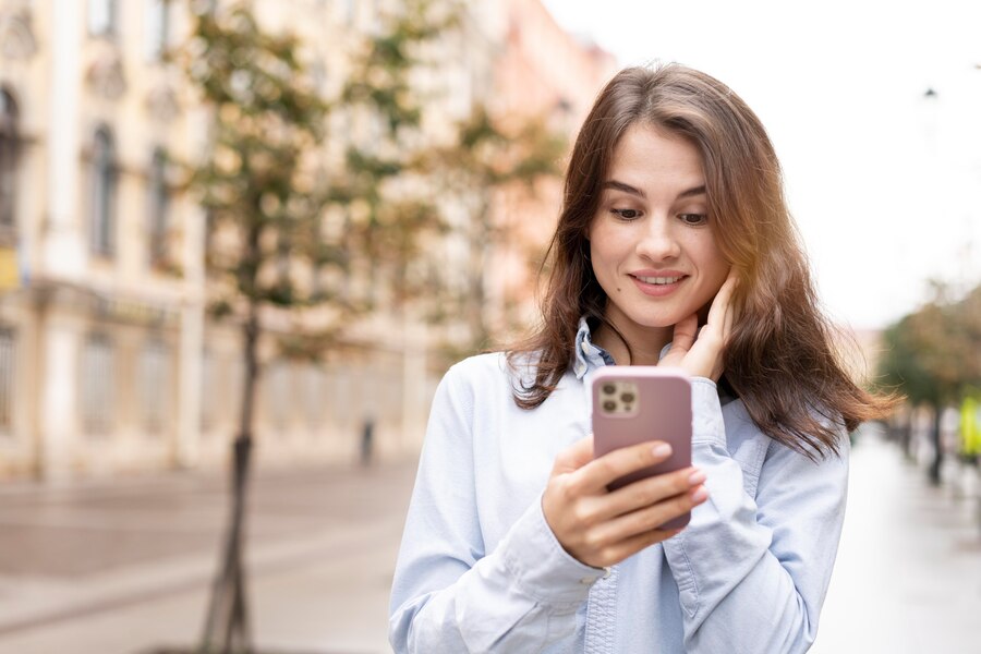 Social Media Commerce: 9 Strategies to Boost Sales and Profits

